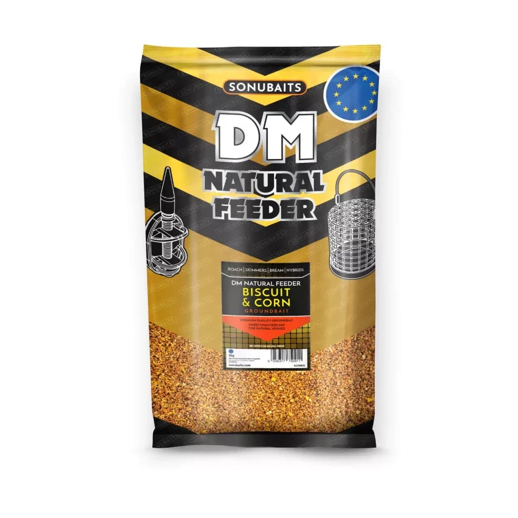 DM Natural Feeder Biscuit & Corn 1 kg